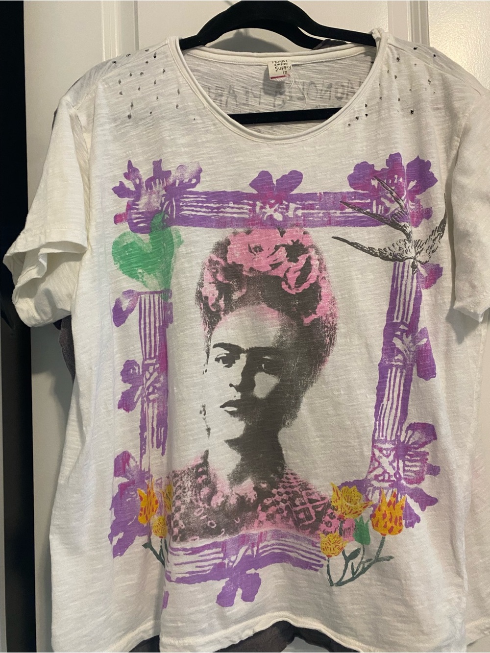Magnolia Pearl Frida Kahlo Retablo Tee - Picture 3 of 4